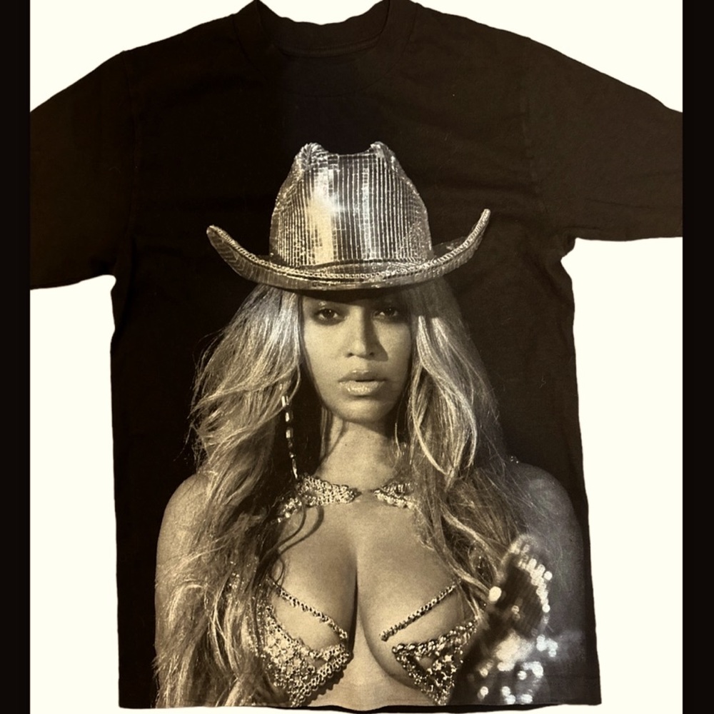 Beyonce Renaissance Tour Shirt a New without Tags